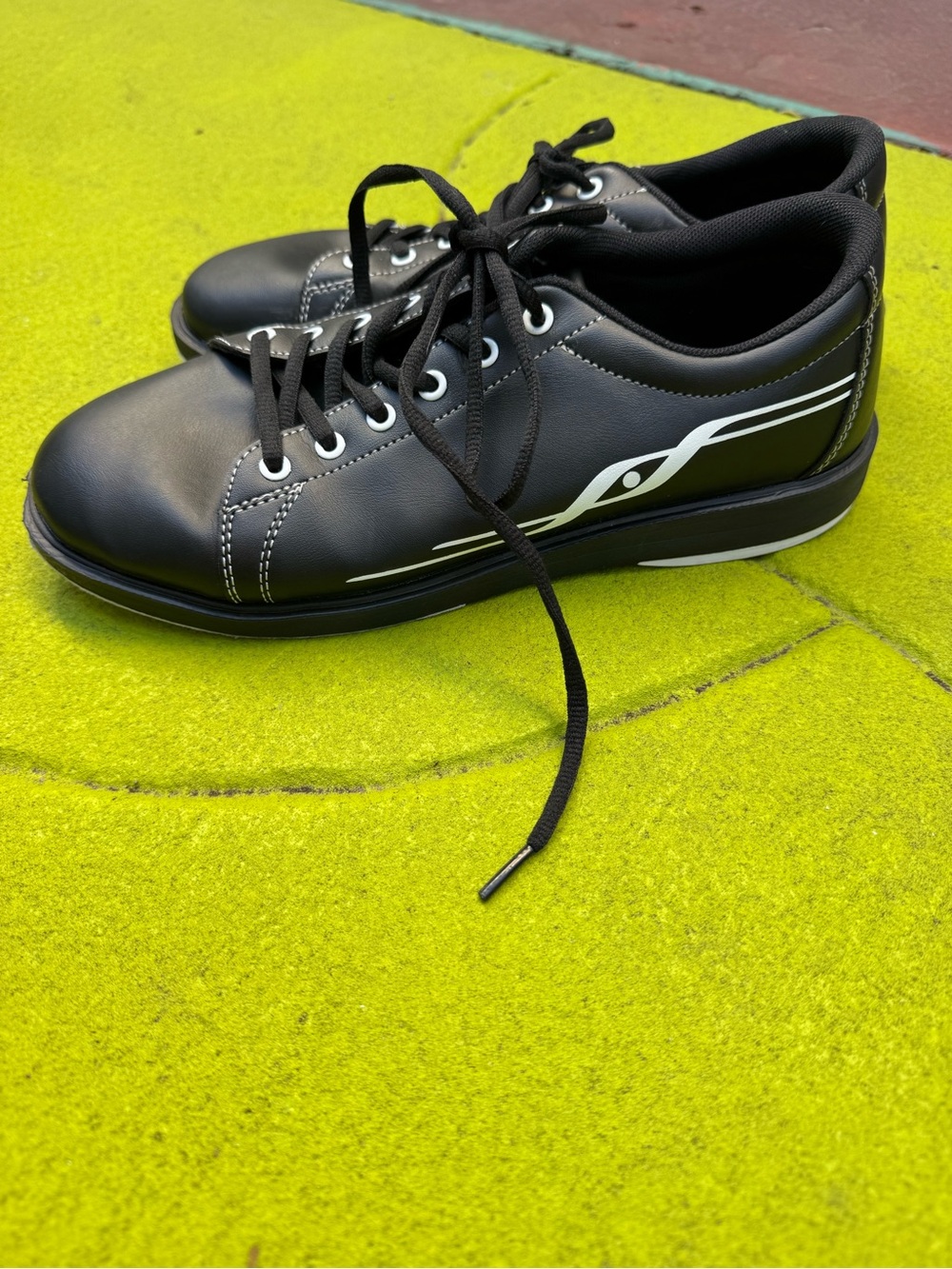 Pyramid Ram Black Bowling Shoes Men’s Size 9.5 Performance Lace Up - Picture 3 of 6